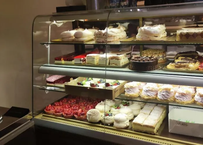 Goscinne Nad Cukiernia W Centrum Miejscowosci. Privat bolig *